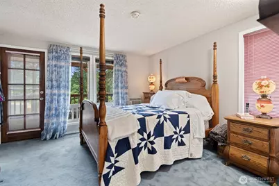 140 NE Rainier Place N, Belfair, WA 98528 - Photo 12