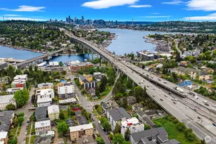 4218 Pasadena Pl NE, Seattle, WA 98105 - Photo 18