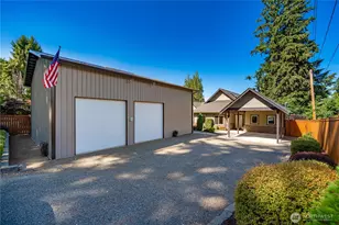 5419 W Tapps Dr E, Lake Tapps, WA 98391 - Photo 16