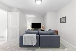 15720 Manor Way, Lynnwood, WA 98087 - Photo 32