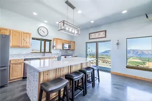 66 Sugrloaf Rd, Brewster, WA 98812 - Photo 2