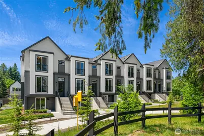 417 Parkside Walk, Sammamish, WA 98074 - Photo 2