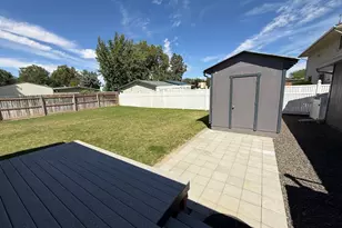 424 SW 3rd St, College Place, WA 99324 - Photo 32