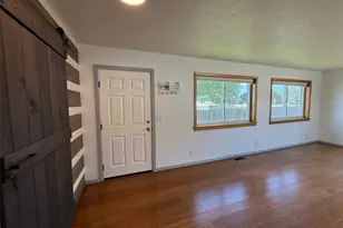 424 SW 3rd St, College Place, WA 99324 - Photo 10