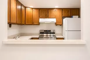 15209 Sunwood Blvd, Tukwila, WA 98188 - Photo 8