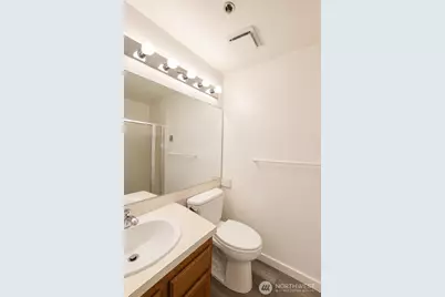 15209 Sunwood Boulevard #B36, Tukwila, WA 98188 - Photo 12