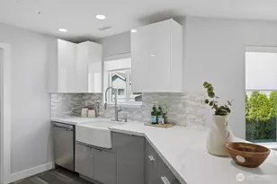 1309 231st Ave SE, Sammamish, WA 98075 - Photo 16
