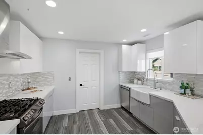 1309 231st Ave SE, Sammamish, WA 98075 - Photo 14