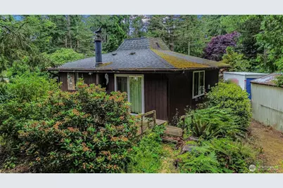 1497 Ridge Drive, Camano Island, WA 98282 - Photo 2