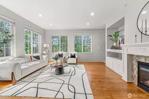 18307 38th Dr SE, Bothell, WA 98012 - Photo 4