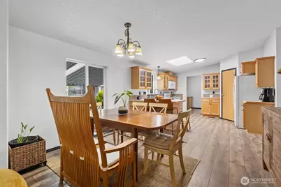2000 192nd Street #102, Bothell, WA 98012 - Photo 14