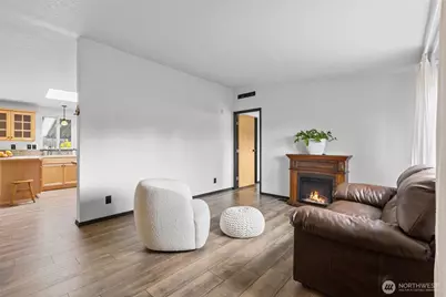 2000 192nd Street #102, Bothell, WA 98012 - Photo 6