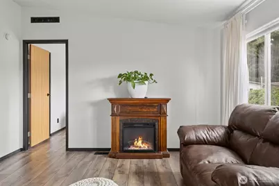 2000 192nd Street #102, Bothell, WA 98012 - Photo 4