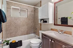 13110 111th Ave NE, Kirkland, WA 98034 - Photo 16