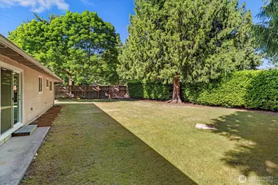 13110 111th Avenue NE, Kirkland, WA 98034 - Photo 18