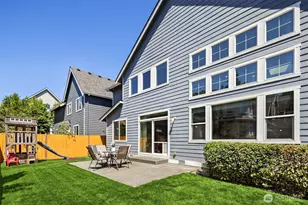 1315 Redmond Pl NE, Renton, WA 98056 - Photo 36