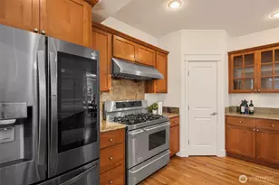 1315 Redmond Pl NE, Renton, WA 98056 - Photo 14