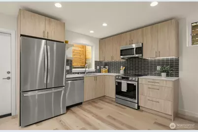 3918 S Juneau Street, Seattle, WA 98118 - Photo 8
