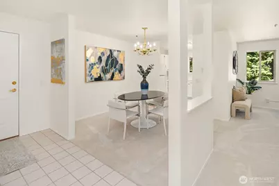 200 99th Avenue NE #28, Bellevue, WA 98004 - Photo 2