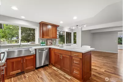 510 239th Avenue NE, Sammamish, WA 98074 - Photo 12