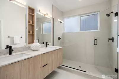 106 29th Avenue E, Seattle, WA 98112 - Photo 14
