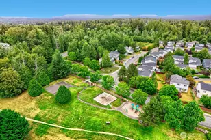 24218 SE 9th St, Sammamish, WA 98075 - Photo 12