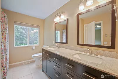 24218 SE 9th Street, Sammamish, WA 98075 - Photo 6