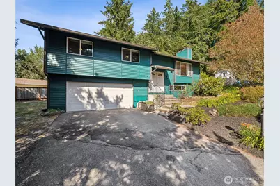 4109 60th Street Ct E, Tacoma, WA 98443 - Photo 2