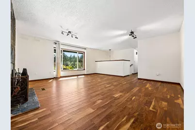 4109 60th Street Ct E, Tacoma, WA 98443 - Photo 6