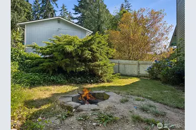 4109 60th Street Ct E, Tacoma, WA 98443 - Photo 30