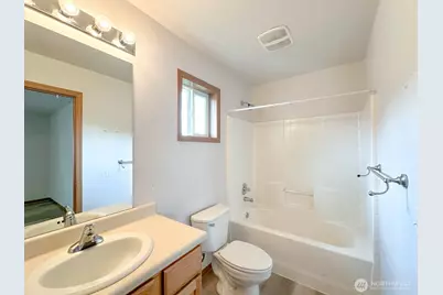 17929 Silver Creek Avenue E, Puyallup, WA 98375 - Photo 20