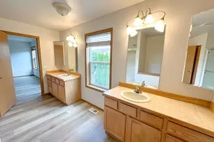 17929 Silver Creek Ave E, Puyallup, WA 98375 - Photo 16