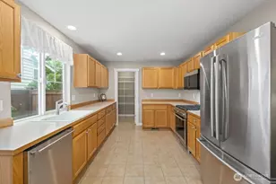 9731 228th Terrace NE, Redmond, WA 98053 - Photo 14