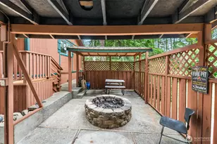870 N Colony Surf Dr, Lilliwaup, WA 98555 - Photo 20