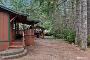870 N Colony Surf Dr, Lilliwaup, WA 98555 - Photo 16