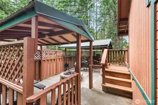 870 N Colony Surf Dr, Lilliwaup, WA 98555 - Photo 18