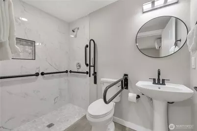 10223 SE 213th Place, Kent, WA 98031 - Photo 18