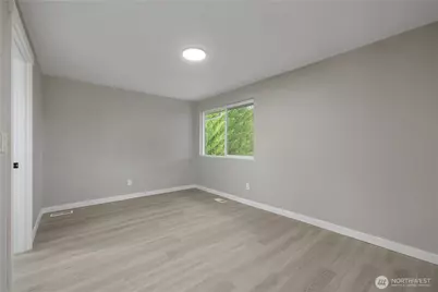 10223 SE 213th Place, Kent, WA 98031 - Photo 32