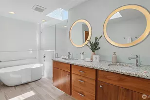 18744 Kenlake Pl NE, Kenmore, WA 98028 - Photo 24