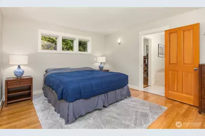 9246 Fletcher Bay Road NE, Bainbridge Island, WA 98110 - Photo 12