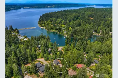 9246 Fletcher Bay Road NE, Bainbridge Island, WA 98110 - Photo 30