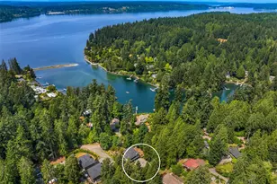 9246 Fletcher Bay Rd NE, Bainbridge Island, WA 98110 - Photo 30