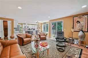 215 W St James Pl, Longview, WA 98632 - Photo 12