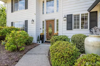 215 W St James Place, Longview, WA 98632 - Photo 4