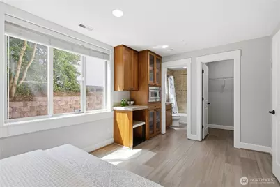 10135 NE 62nd Street #C, Kirkland, WA 98033 - Photo 10