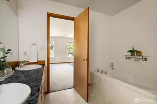 685 SW 1st Ave, Oak Harbor, WA 98277 - Photo 24