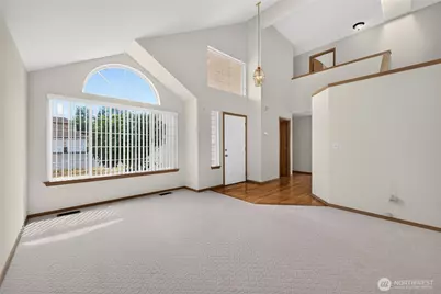 10124 SE 242nd Place, Kent, WA 98030 - Photo 6