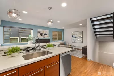 1536 Sturgus Avenue S, Seattle, WA 98144 - Photo 6