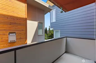 1536 Sturgus Ave S, Seattle, WA 98144 - Photo 12