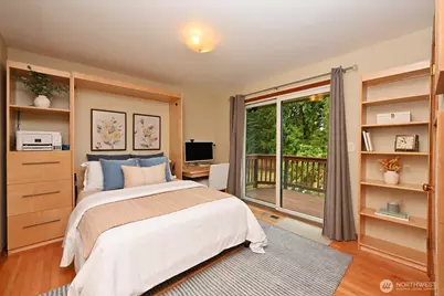 9823 41st Avenue SW, Seattle, WA 98136 - Photo 10